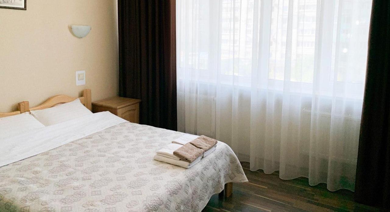 Etoile Hotel Kharkov Luaran gambar