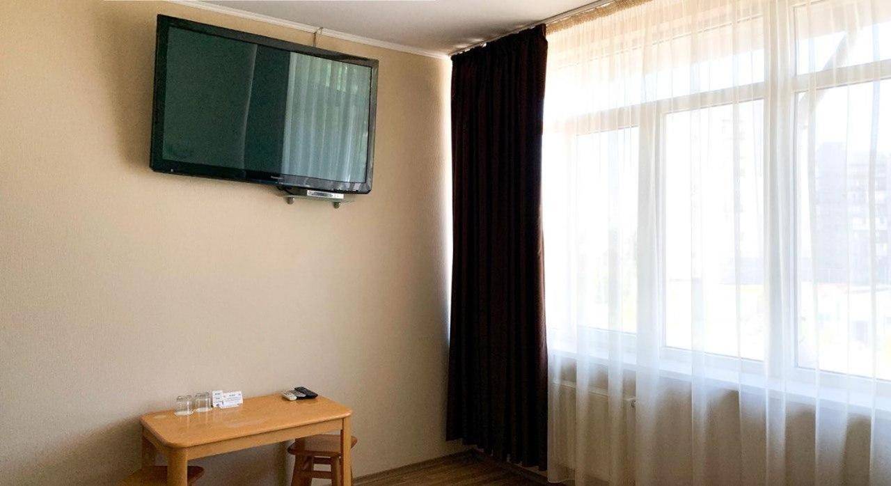 Etoile Hotel Kharkov Luaran gambar