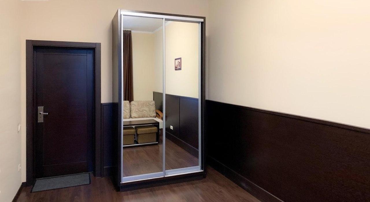 Etoile Hotel Kharkov Luaran gambar