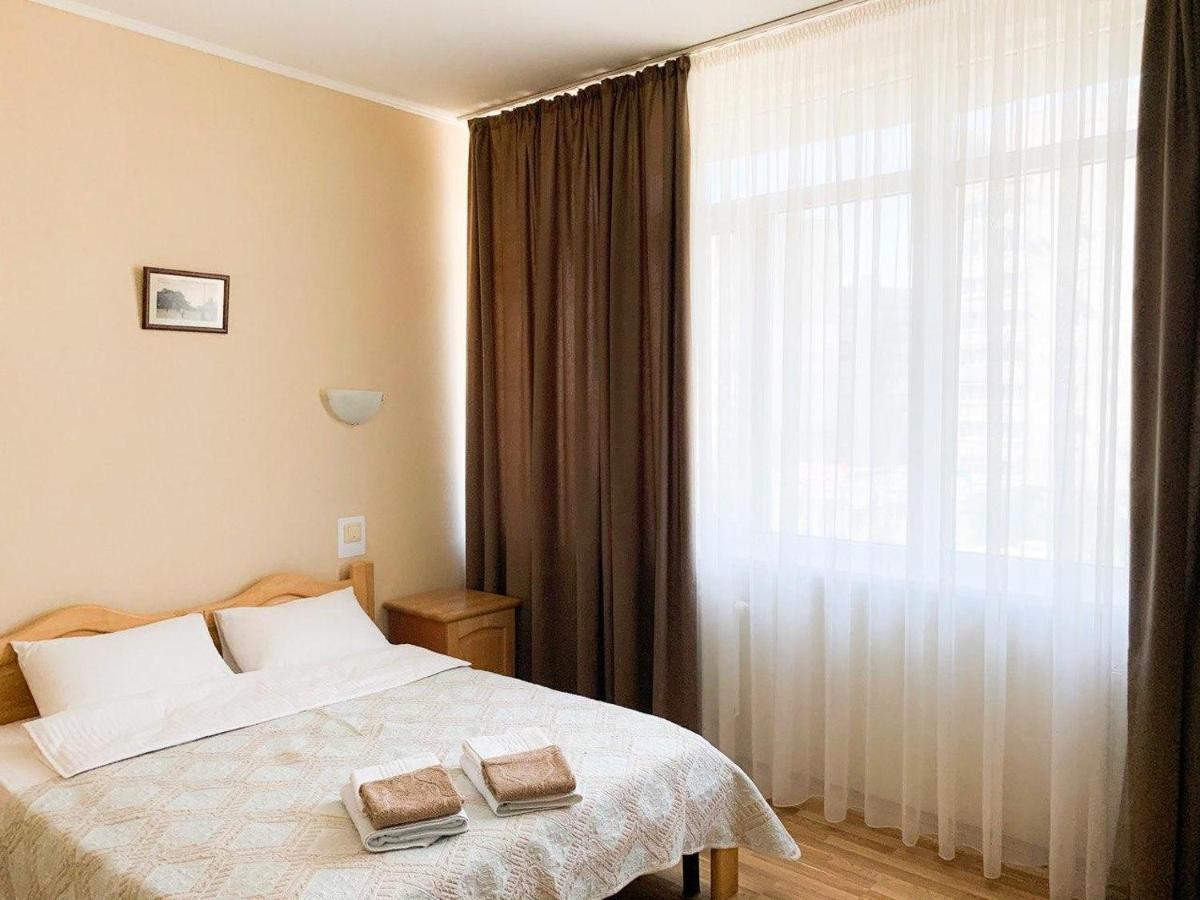 Etoile Hotel Kharkov Luaran gambar